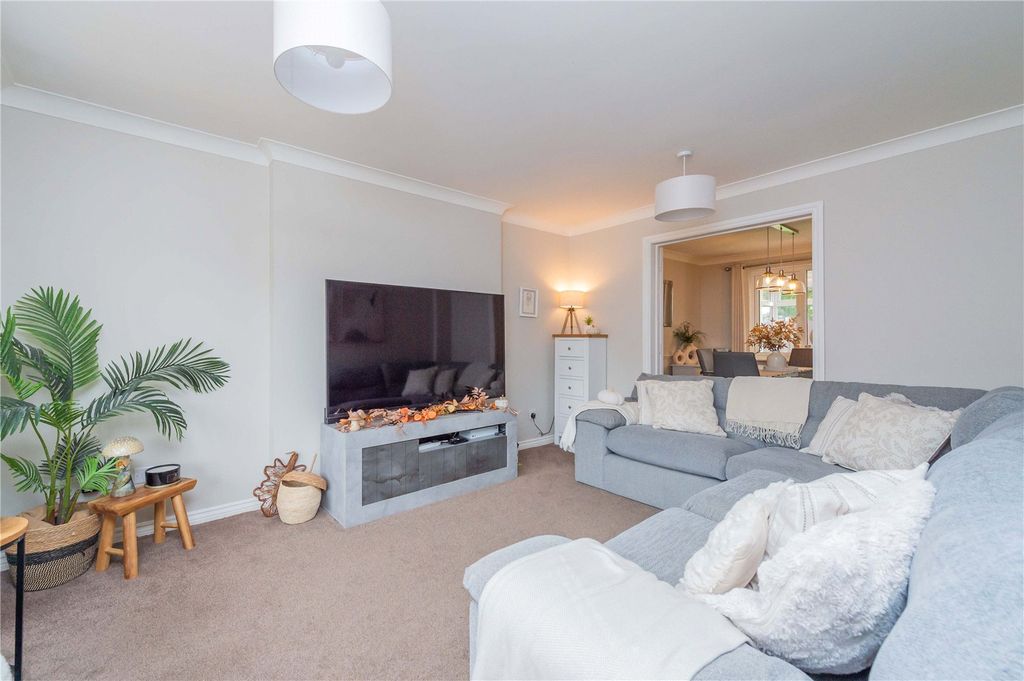 Property photo 3 of 42 Picture No. 32