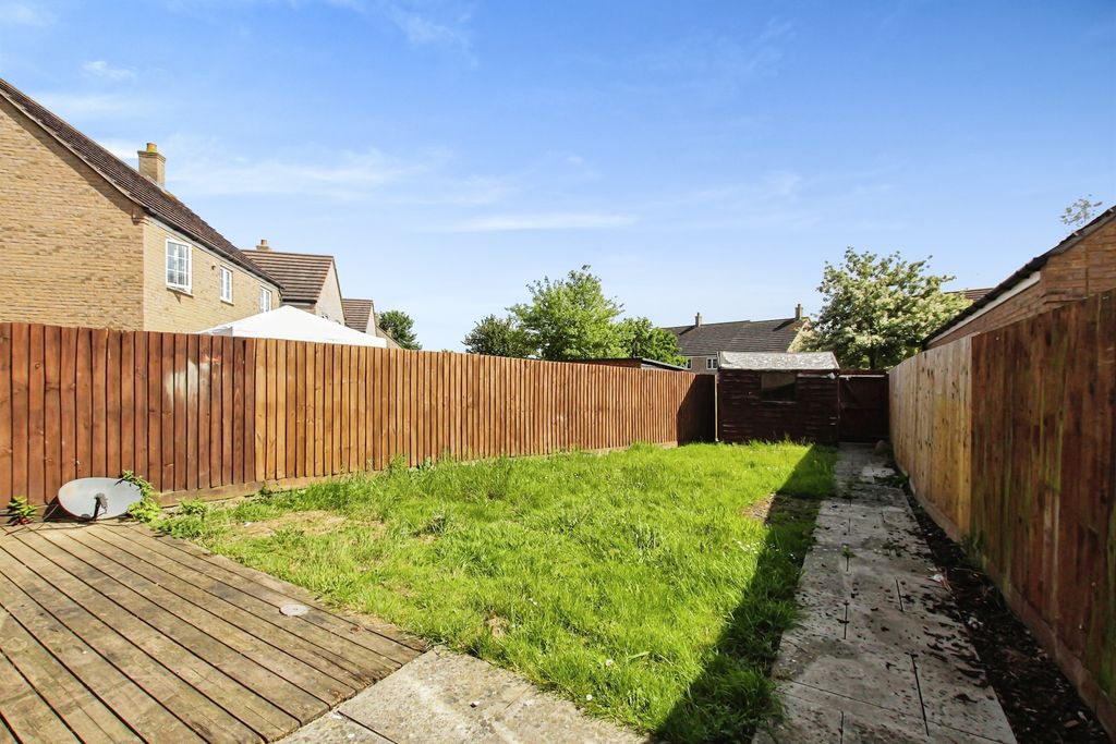 Property photo 2 of 10