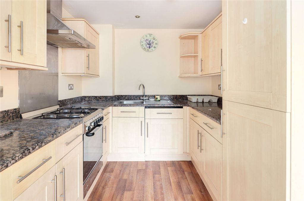 Property photo 3 of 15 Kitchen