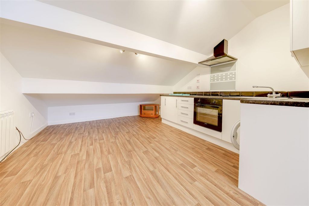 Property photo 3 of 5 542A0513-542A0517_1.Jpg