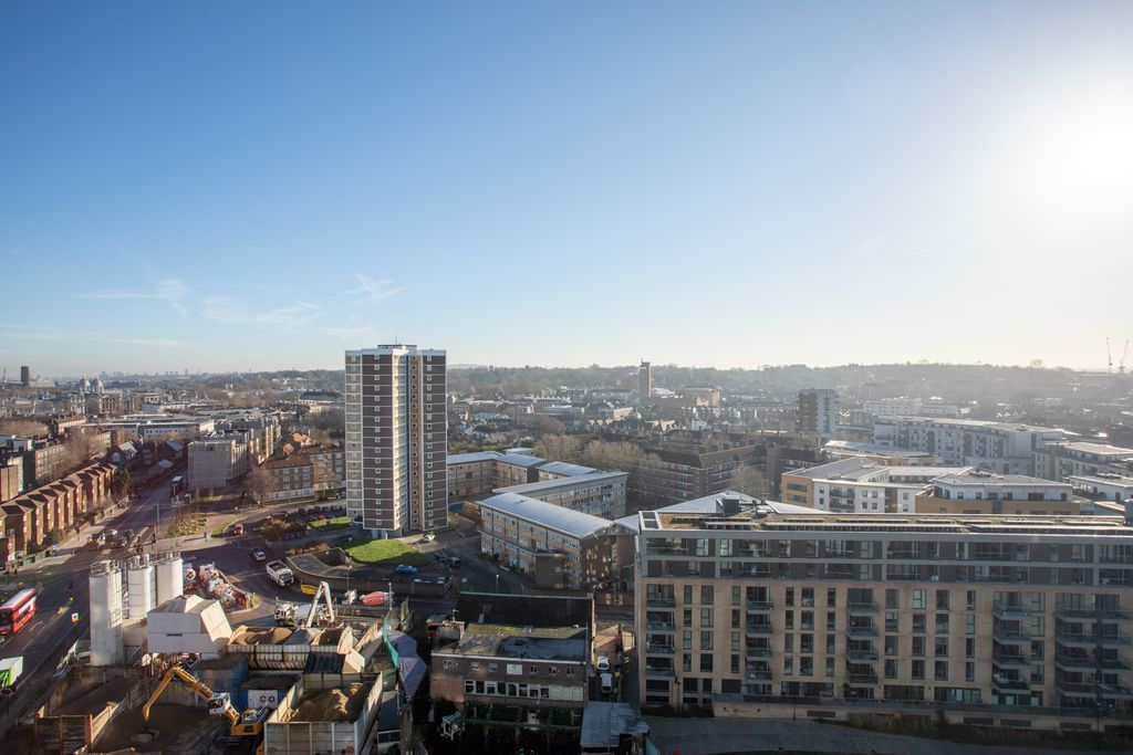 Property photo 2 of 20 View