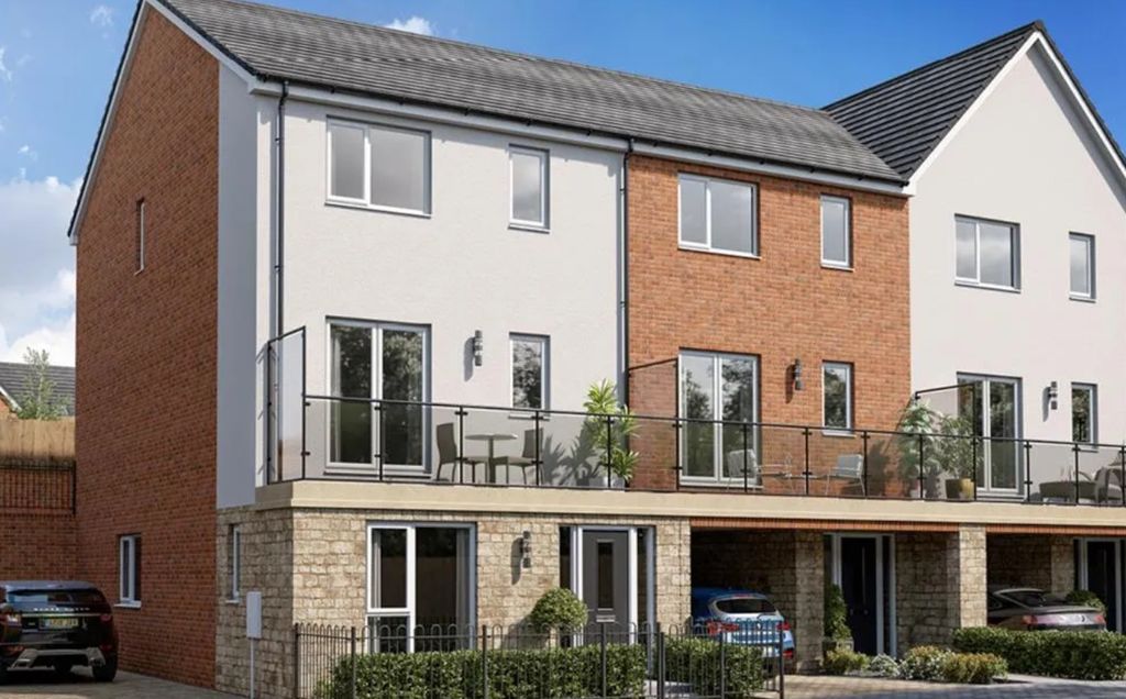 Property photo 1 of 14