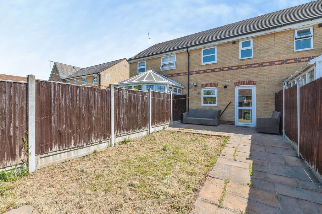 Property photo 2 of 13