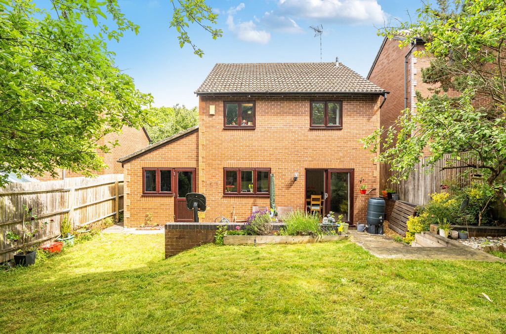 Property photo 2 of 27 1464671-5-6A0d9Ae...