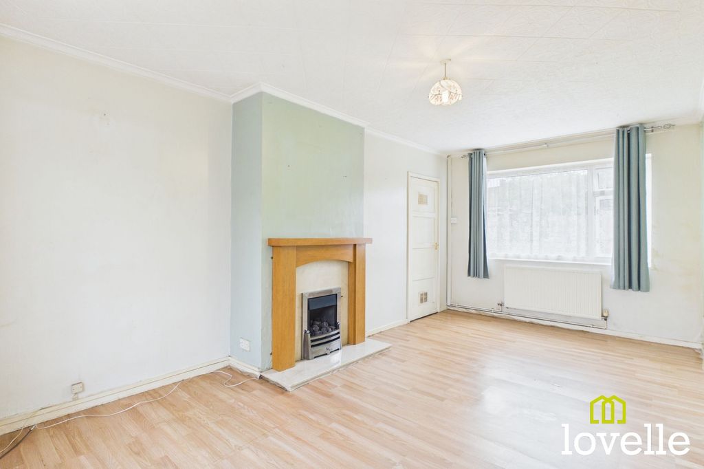 Property photo 3 of 30
