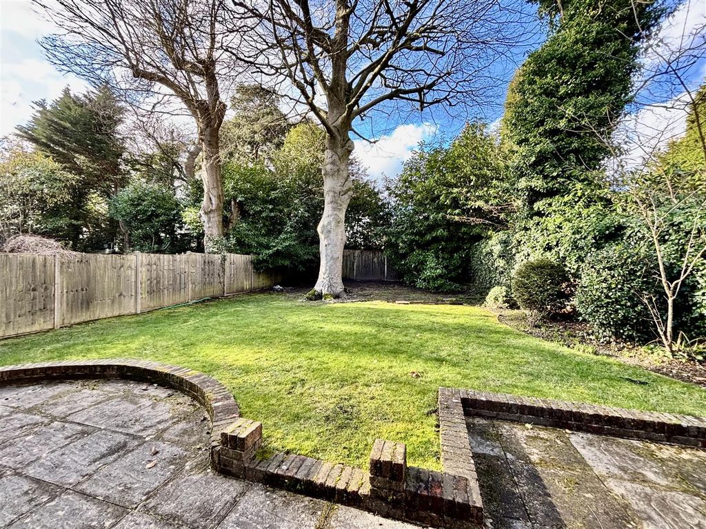 Property photo 2 of 14 Img_0330.Jpeg