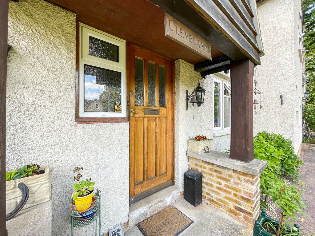 Property photo 3 of 14 18