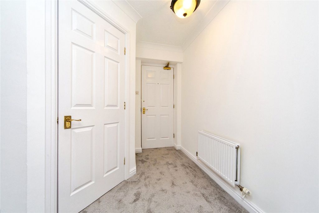 Property photo 3 of 25 Picture No. 04