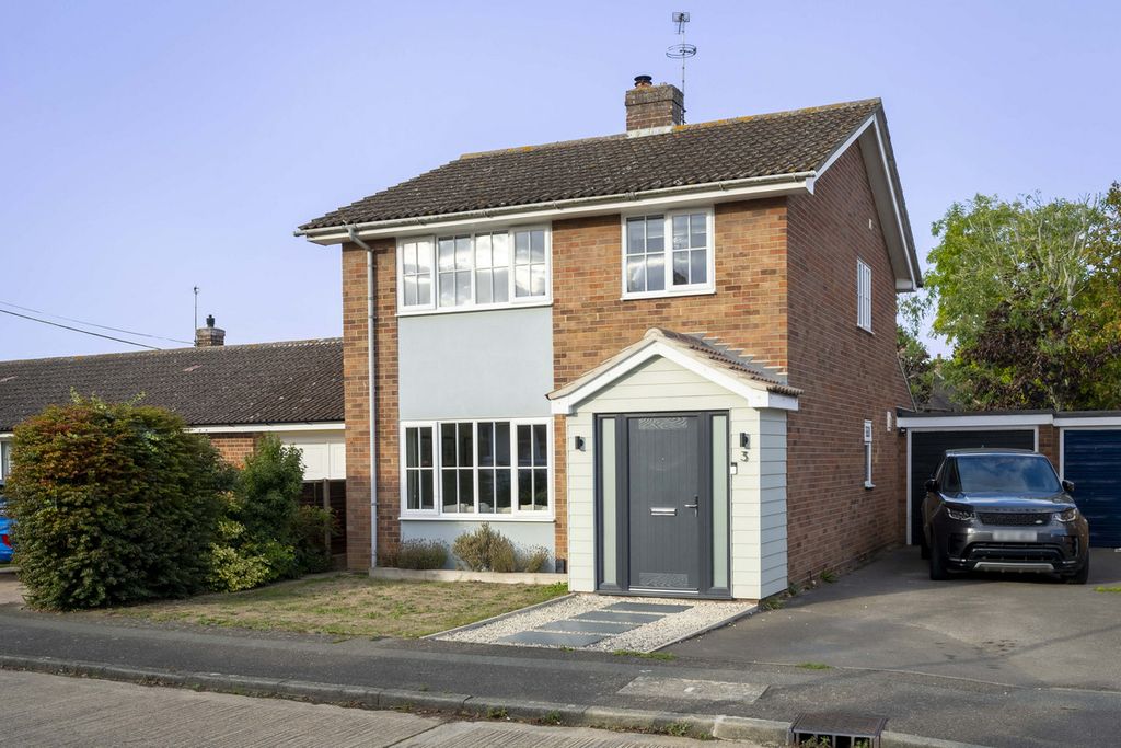 Property photo 1 of 30