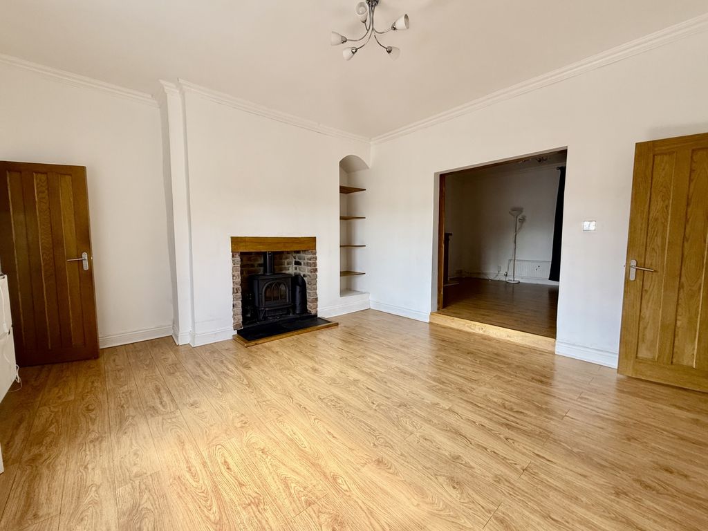 Property photo 2 of 11 Img_2582