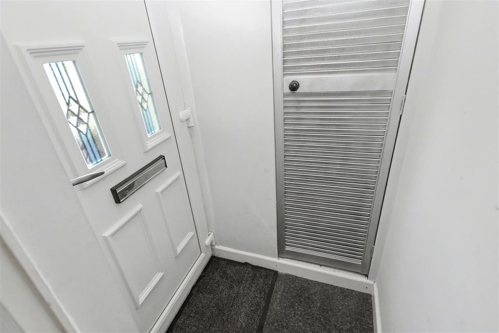 Property photo 2 of 14 2.Jpg