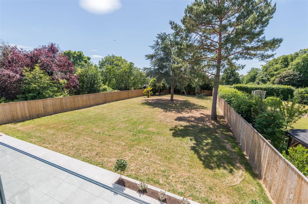 Property photo 2 of 39 No2_44.Jpg