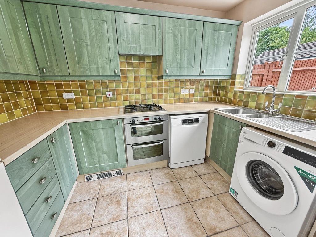 Property photo 2 of 41 5527913