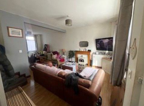 Property photo 2 of 11 Picture No. 02