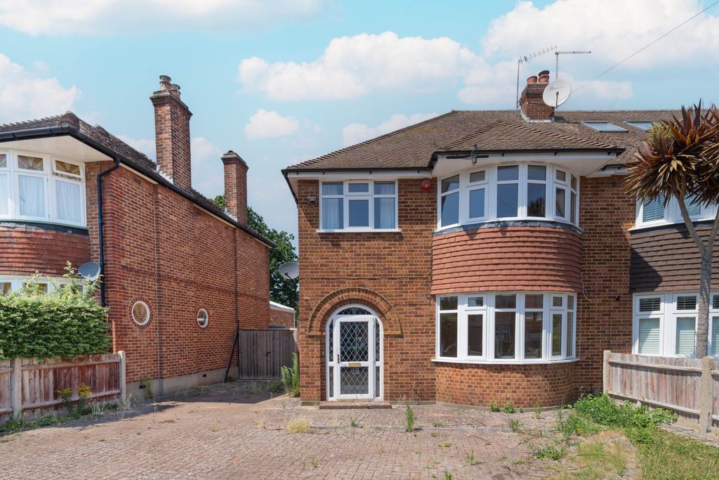 Property photo 1 of 20