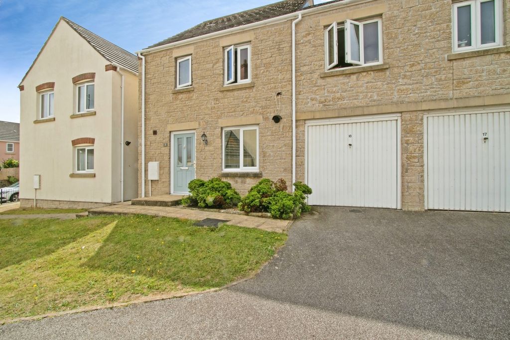 Property photo 1 of 16 Pbox-Img.Jpg