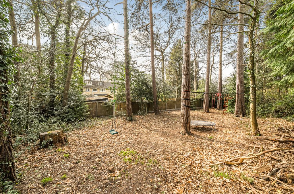 Property photo 2 of 14 1430825-21-69c120...