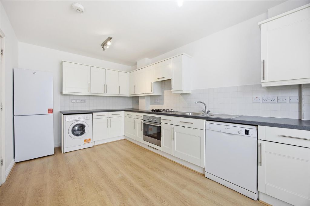 Property photo 2 of 13 Kitchen