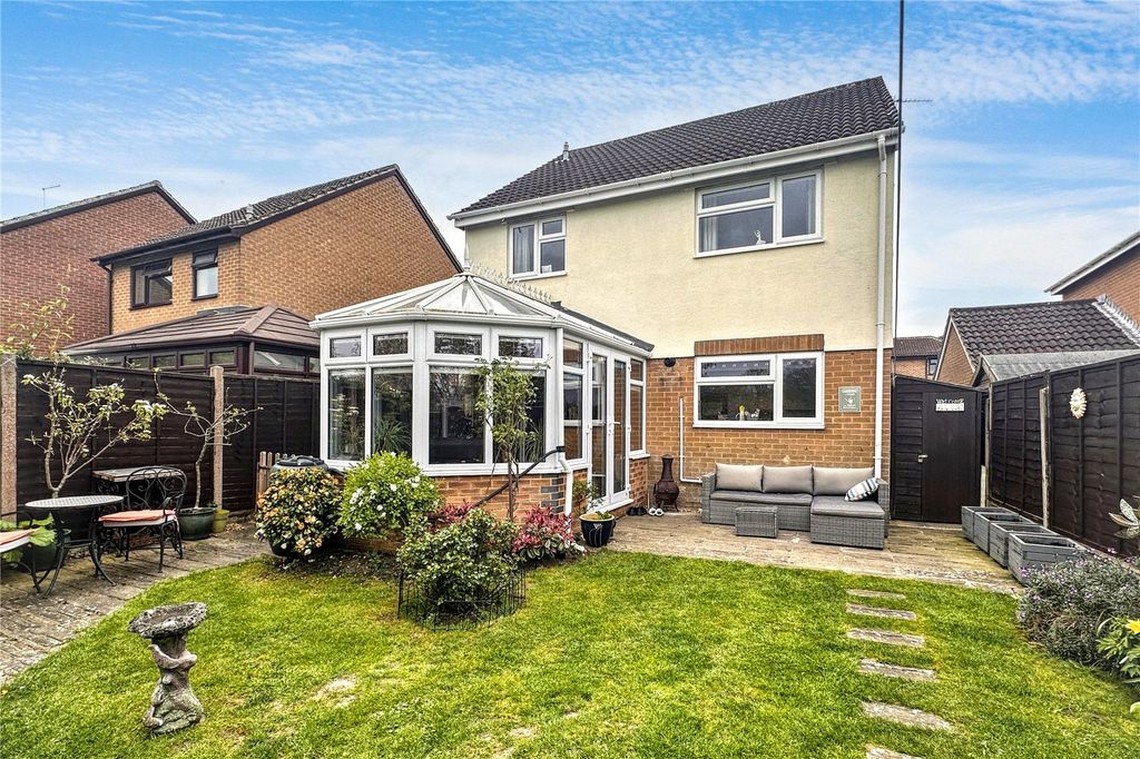 Property photo 2 of 17 Rear