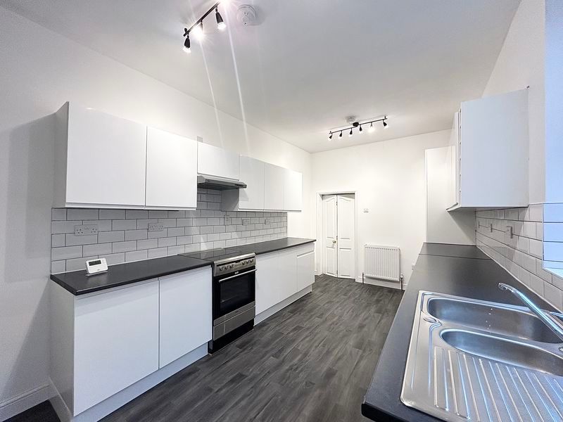 Property photo 2 of 21 Photo 15