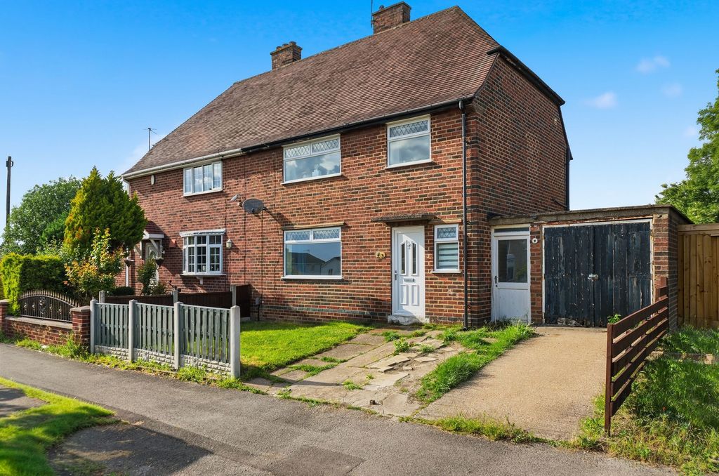Property photo 1 of 27
