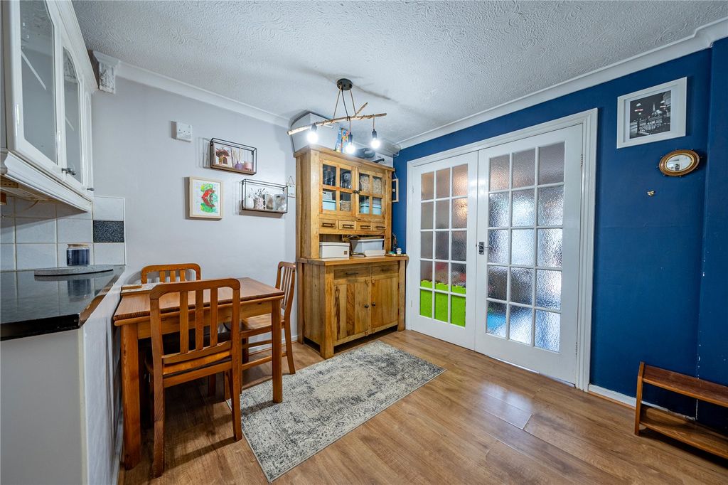 Property photo 3 of 15 Picture No. 21