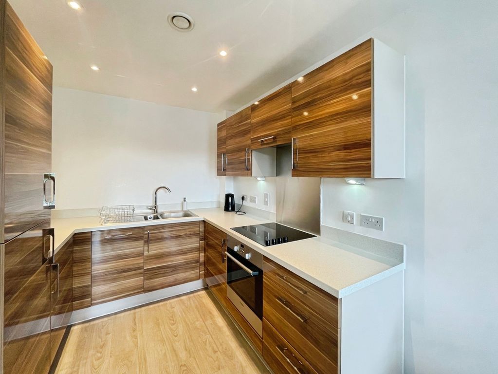 Property photo 2 of 10 Pbox-Img.Jpg