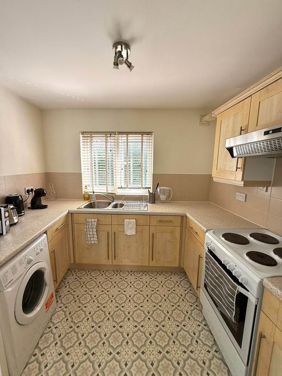 Property photo 3 of 10