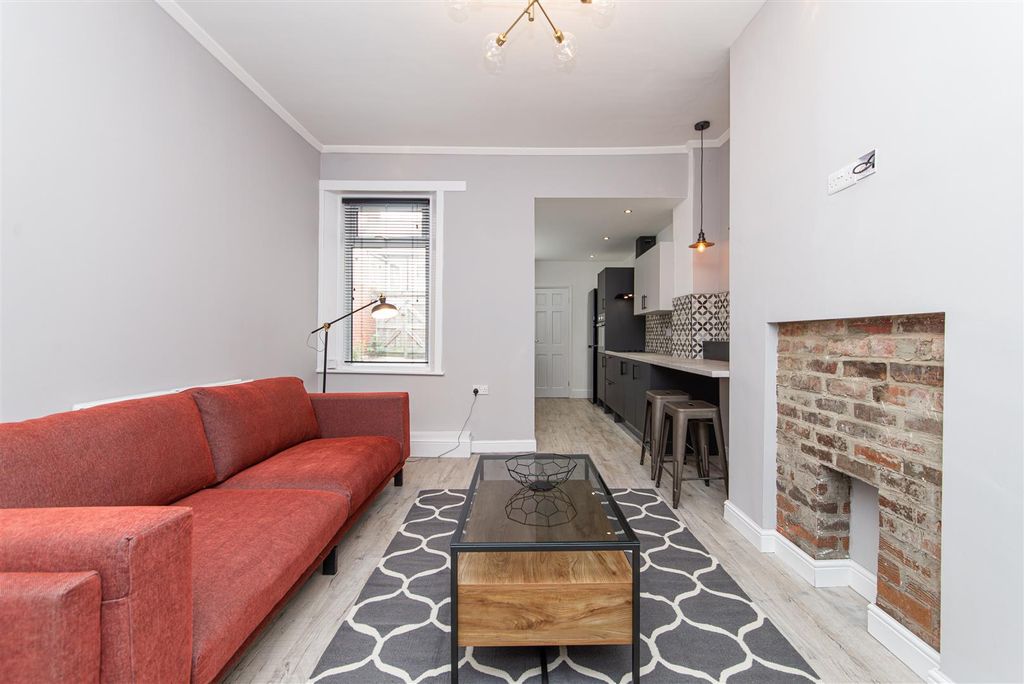 Property photo 2 of 14 Edit-3772.Jpg