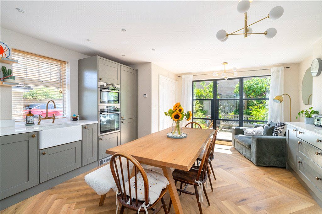 Property photo 2 of 32 Dining Kitchen