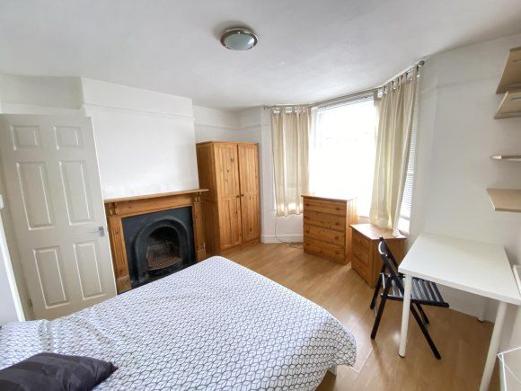 Property photo 1 of 19 Bedroom