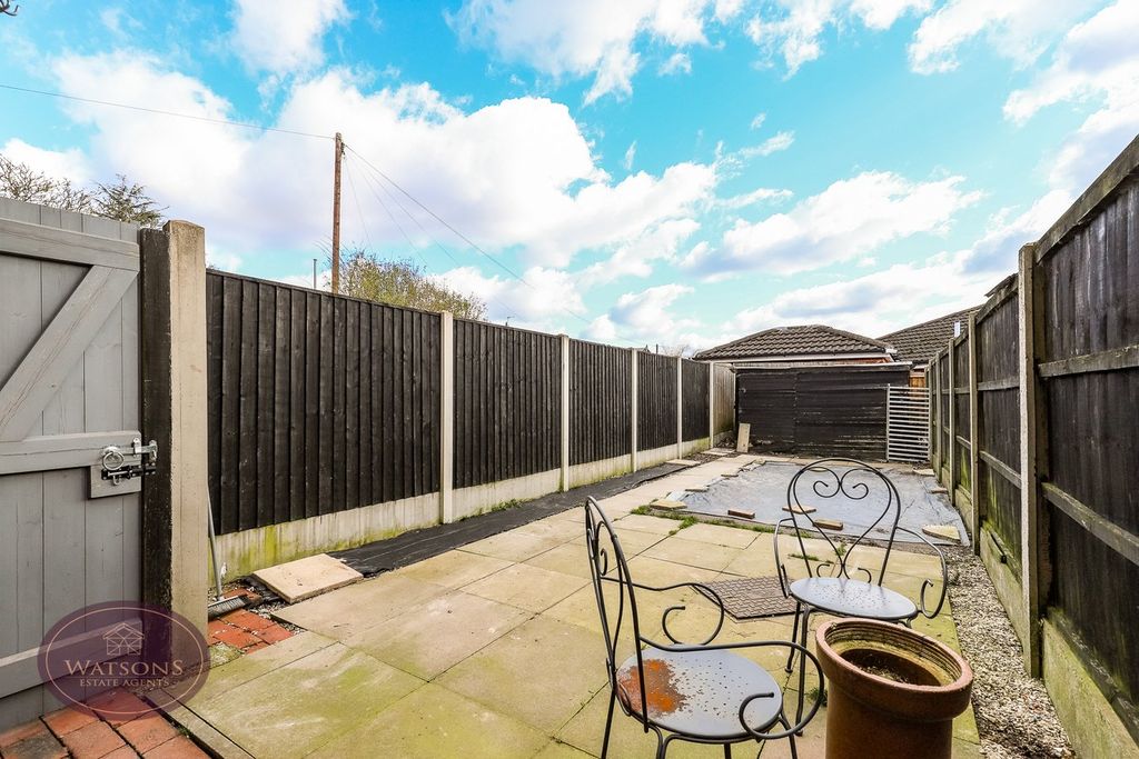 Property photo 2 of 19