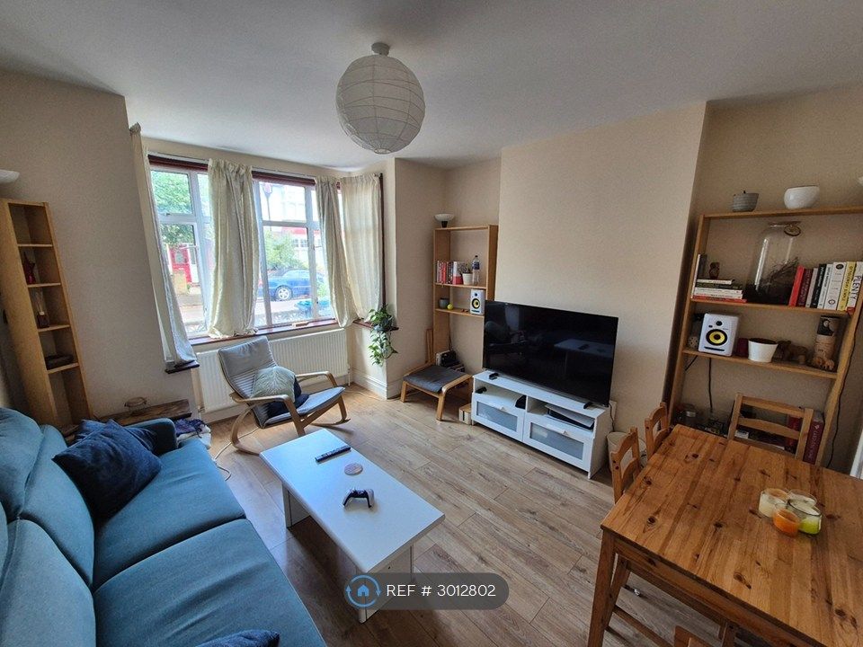 Property photo 2 of 29