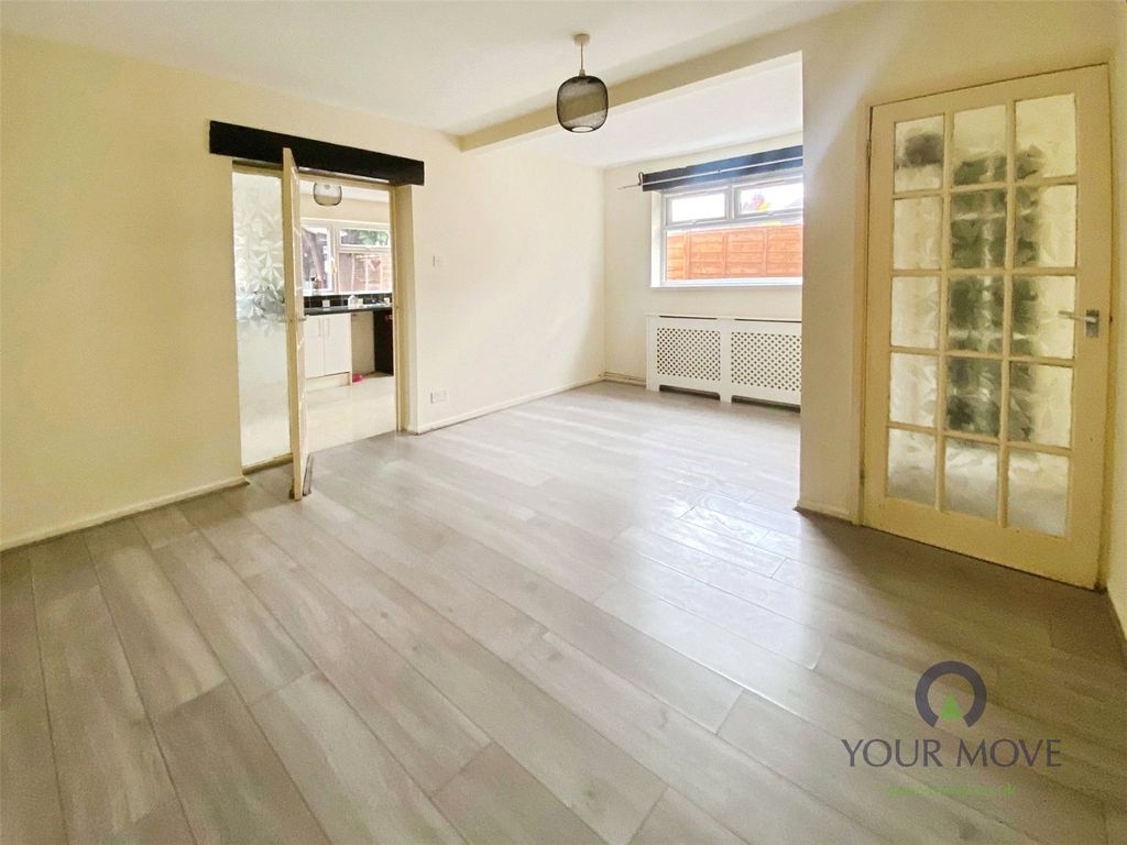 Property photo 2 of 8 Picture No. 14