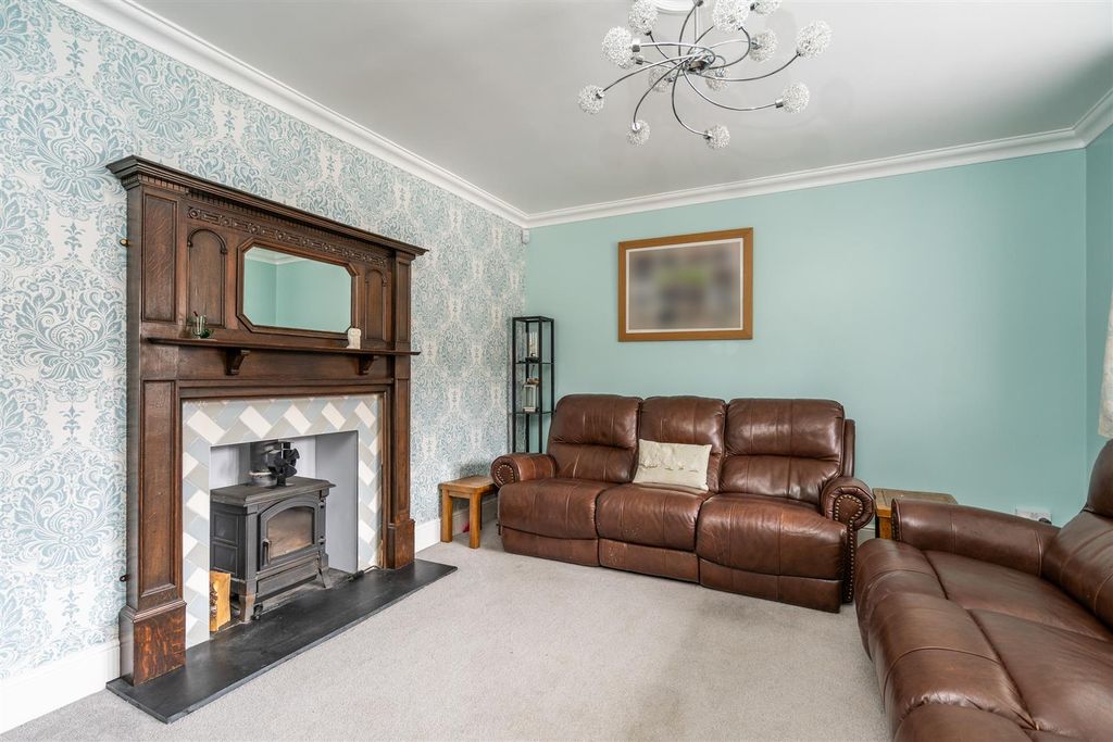 Additional image 4 of 4 bed semi-detached house for salePackwood Close, Bentley Heath, Solihull B93