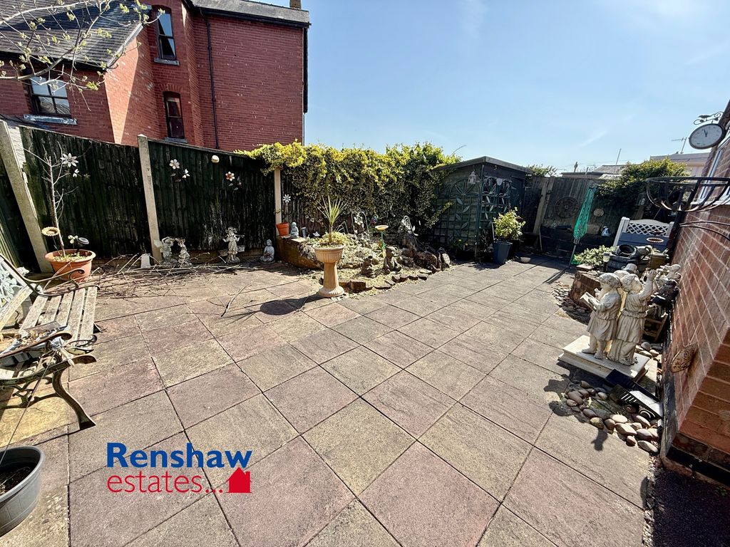 Property photo 3 of 9 R