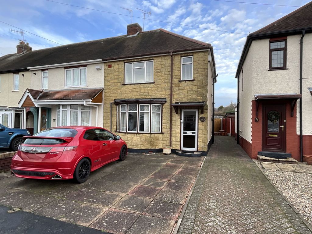 Property photo 1 of 11