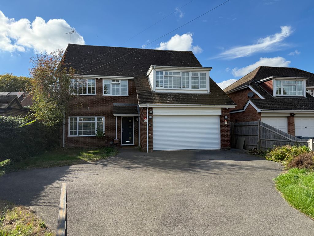 Property photo 2 of 18