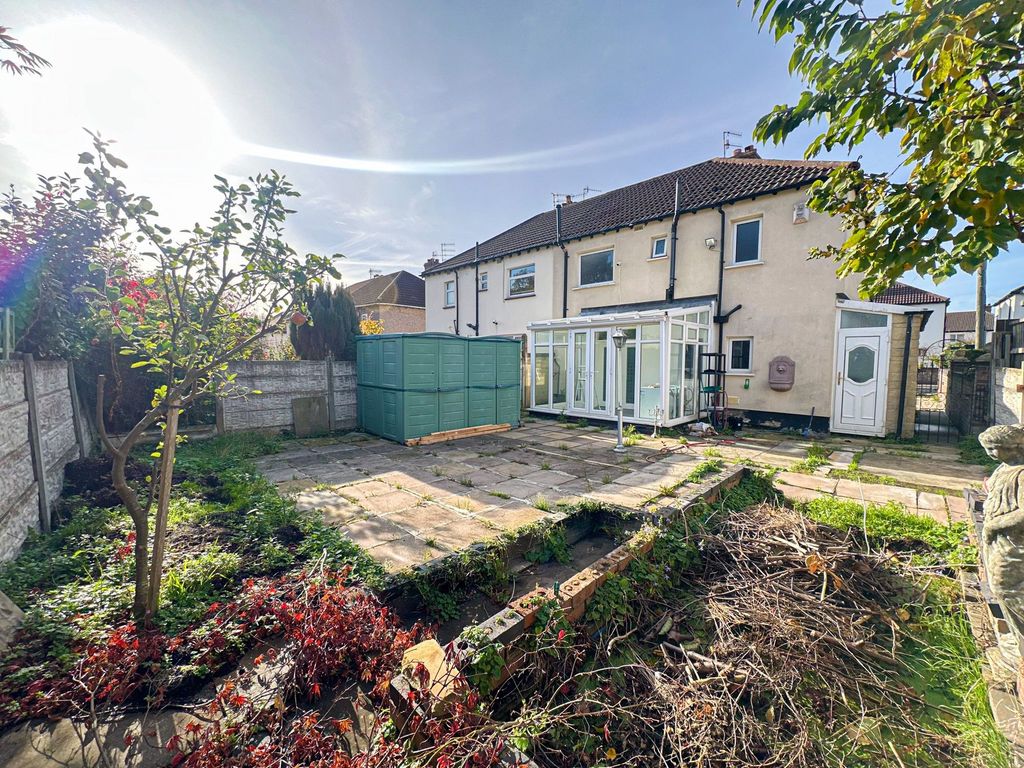 Property photo 3 of 13 Photo 12