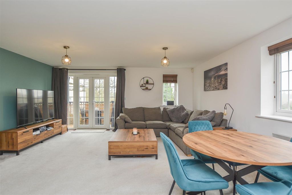 Property photo 2 of 13 Dsc_0517.Jpg