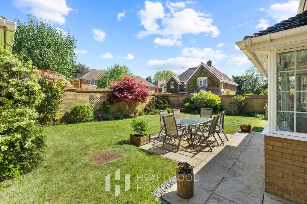 Property photo 1 of 29