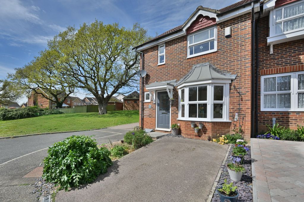 Property photo 1 of 20