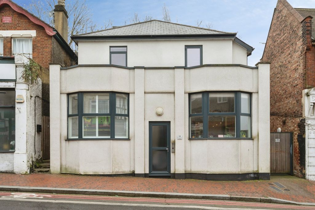 Property photo 3 of 16 Pbox-Img.Jpg