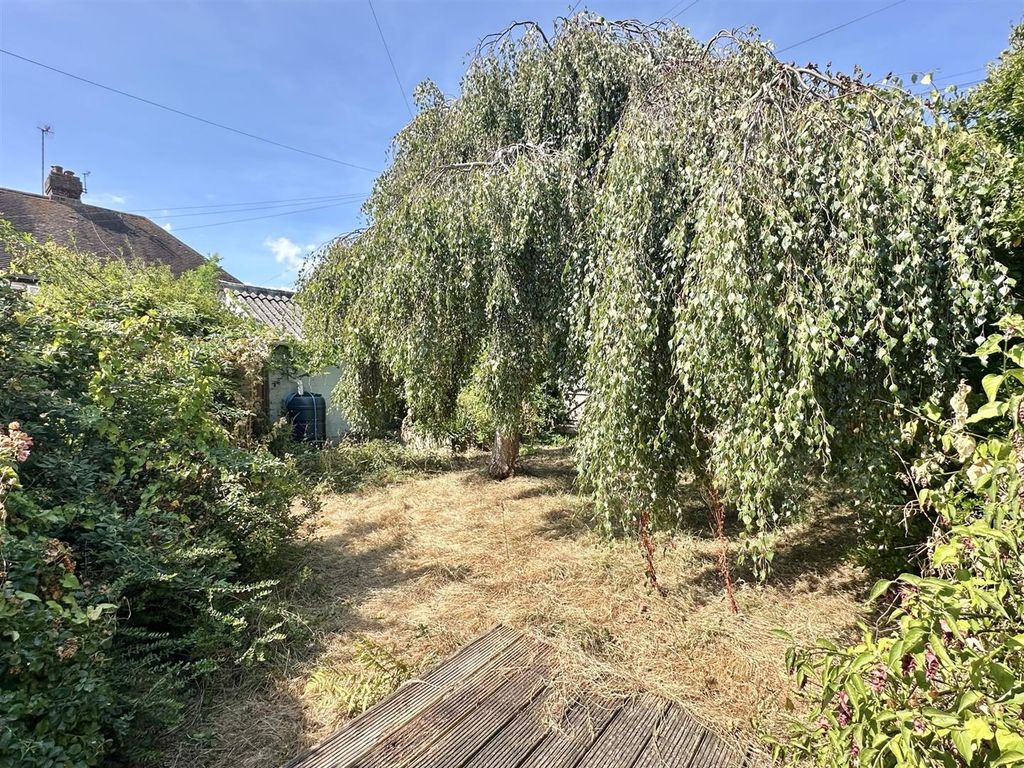 Property photo 3 of 16