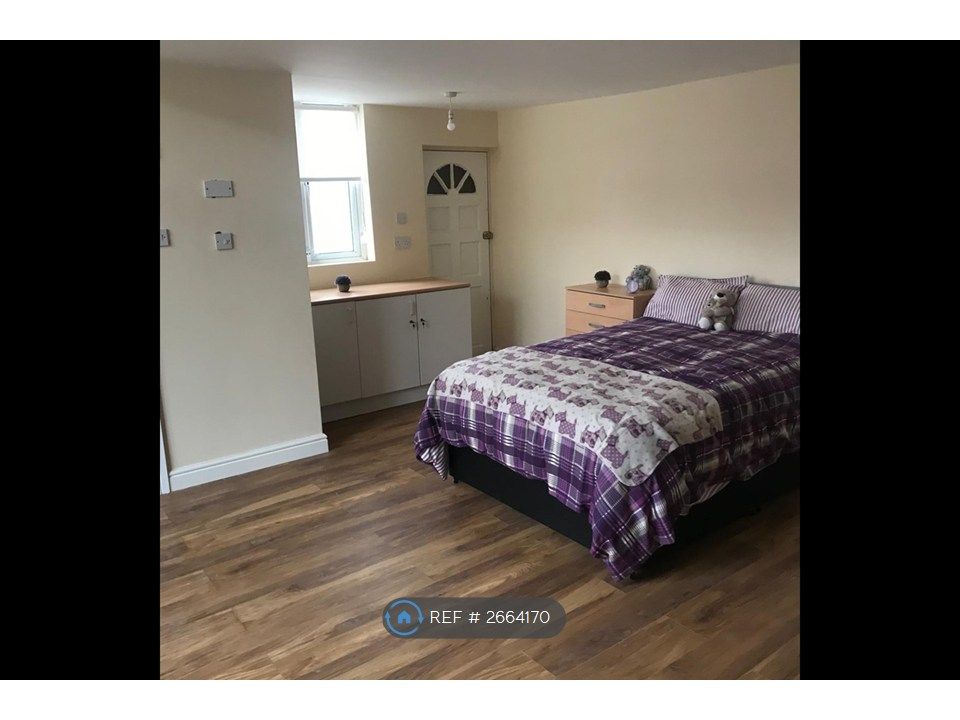 Property photo 1 of 1