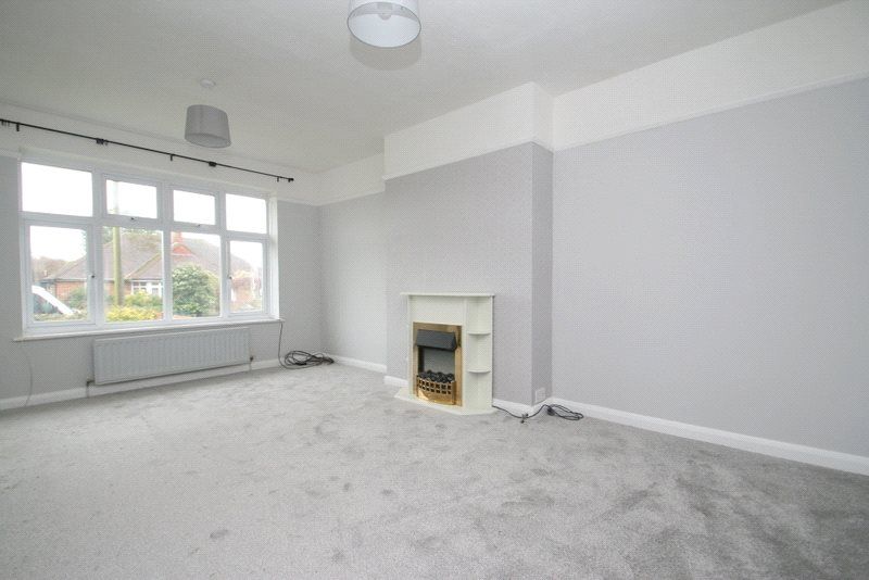 Property photo 2 of 9 Picture No. 17