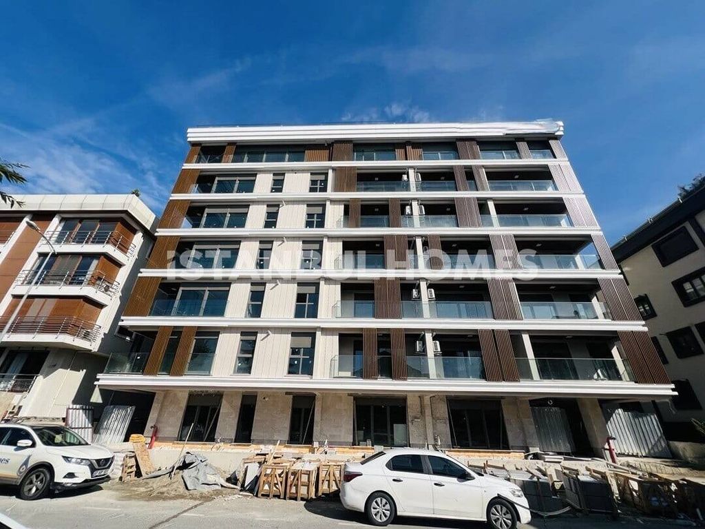 Property photo 1 of 4