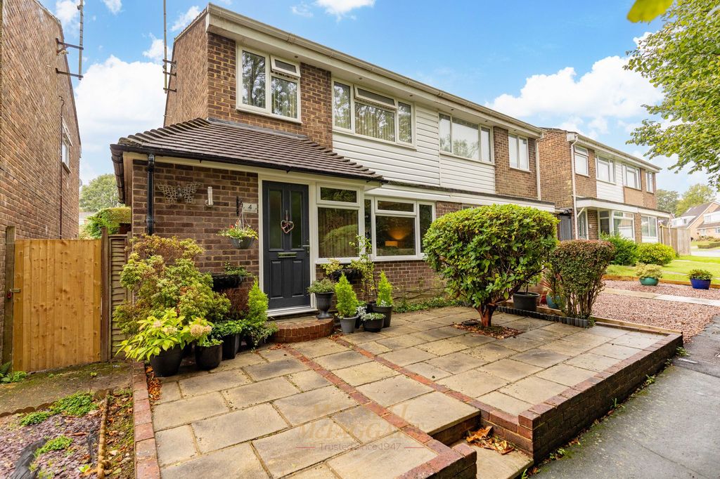 Property photo 1 of 22