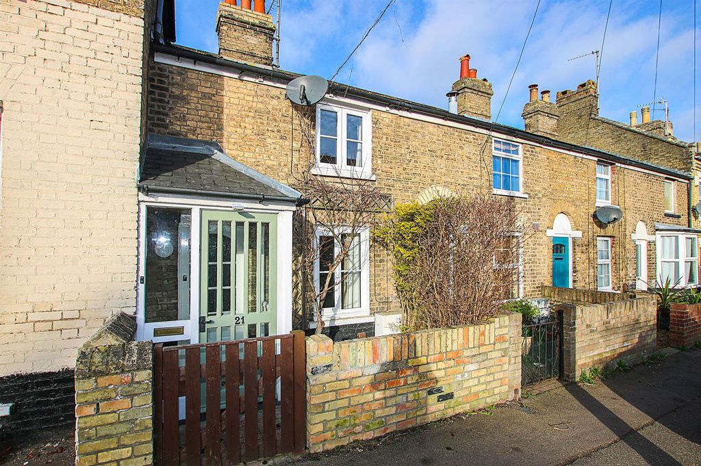 Property photo 1 of 12 Img_1986.Jpg