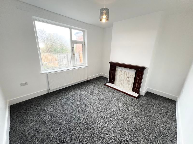 Property photo 2 of 12 Photo 9